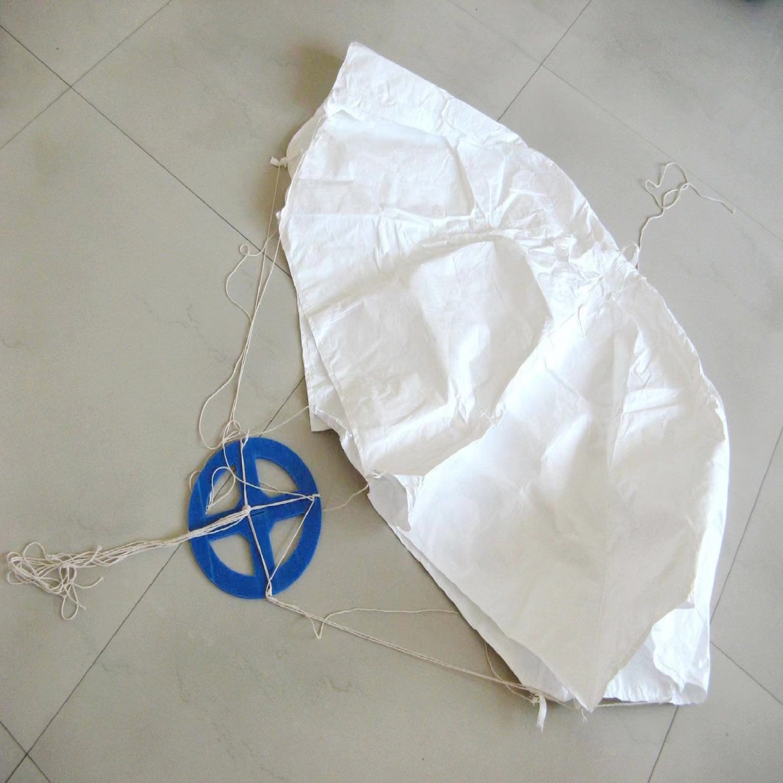 Meteorological Parachute (5)